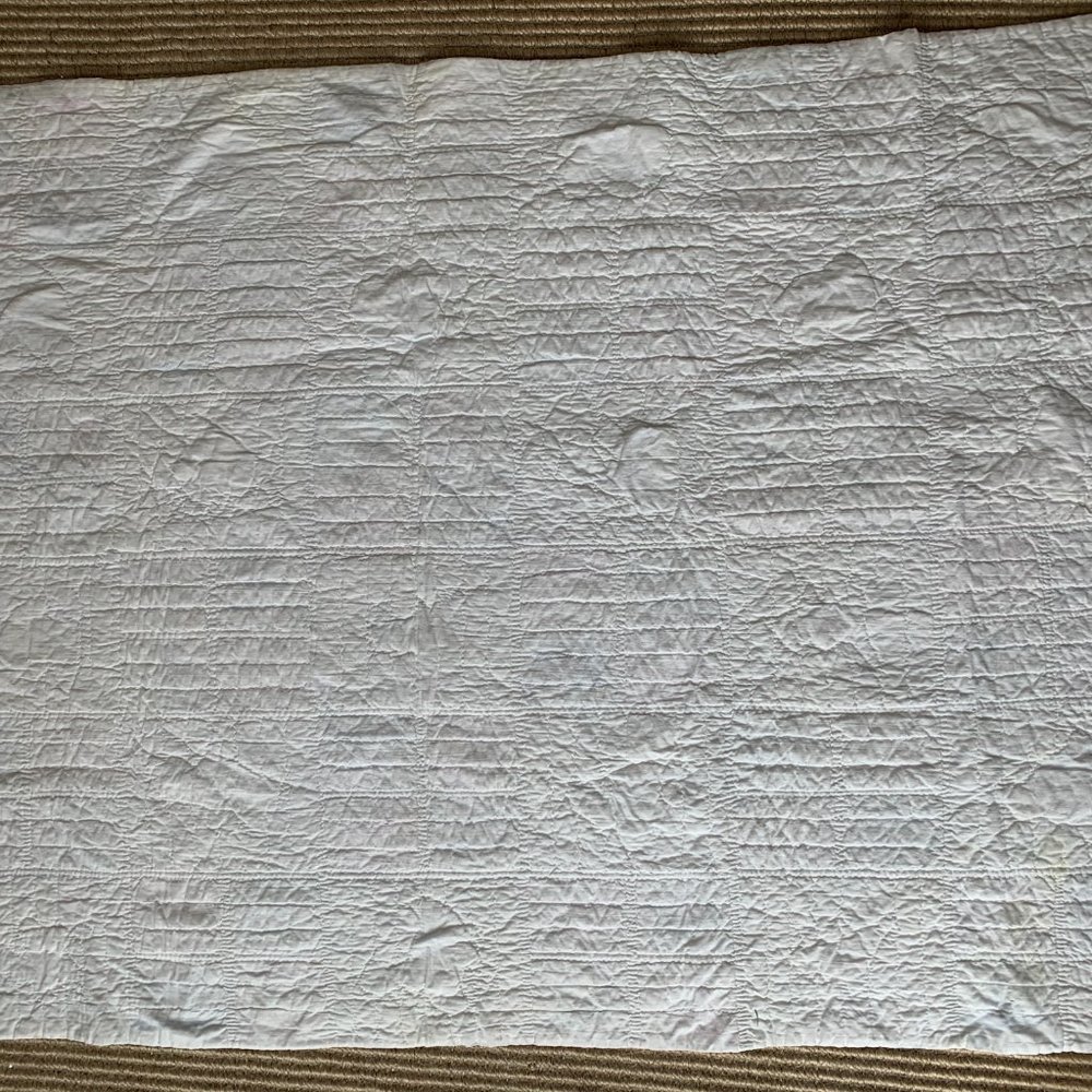 Precious Antique Quilt - Picture 5 of 8